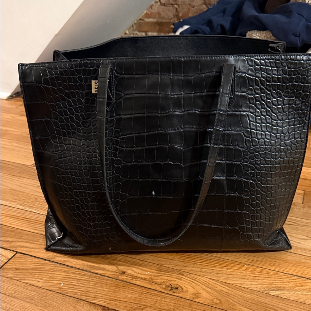 BEIS Black Crocodile-Embossed Tote